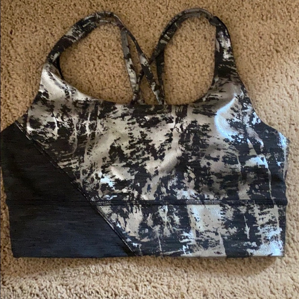 Lululemon sports bra